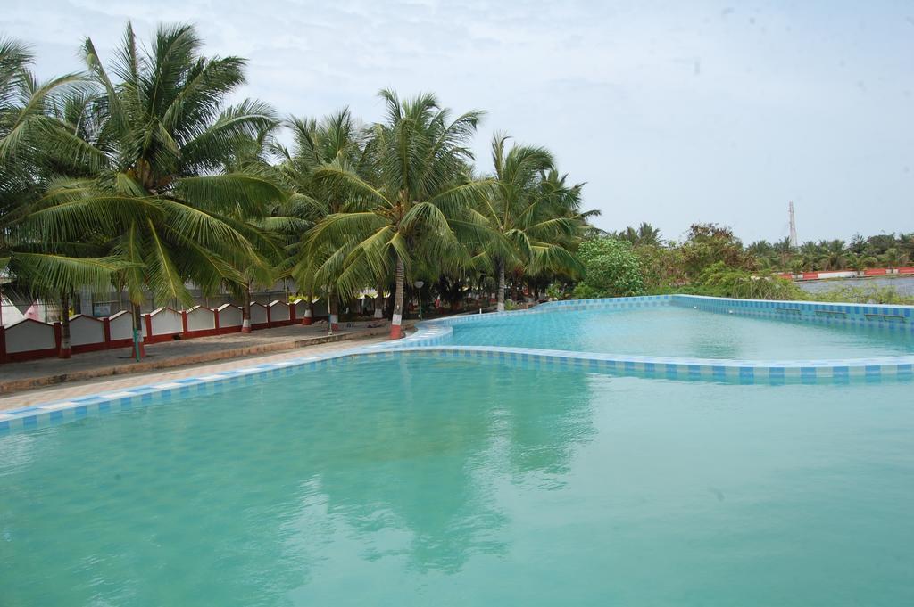 Hotel Krishna Park Resort Diu Buitenkant foto