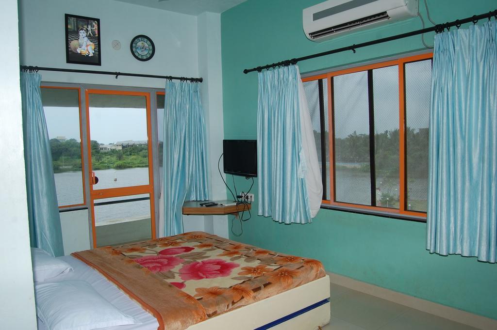 Hotel Krishna Park Resort Diu Kamer foto